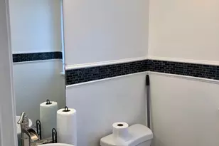 92 Hamden Ave, Waterbury, CT 06704 - Photo 10