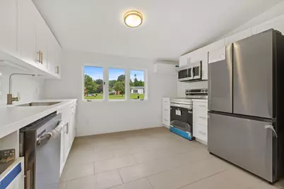 529 Danbury Road #C, Wilton, CT 06897 - Photo 4