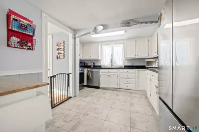 5 Wall Street, Middletown, CT 06457 - Photo 4