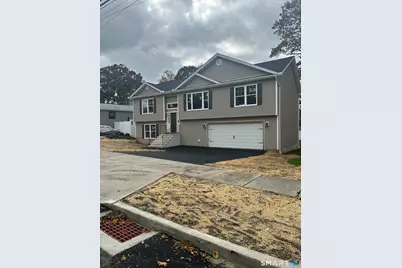 18 Albion Avenue, West Haven, CT 06516 - Photo 2