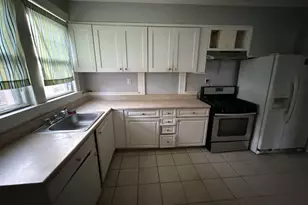 29 Silver St, Waterbury, CT 06705 - Photo 6