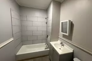 29 Silver St, Waterbury, CT 06705 - Photo 4