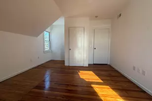 14 Cerretta St, Stamford, CT 06907 - Photo 4