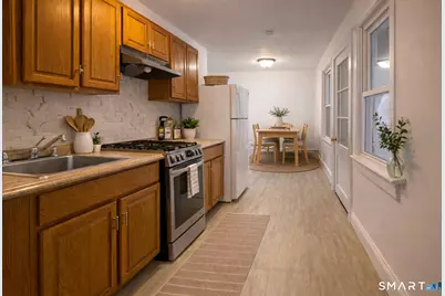 14 Cerretta Street, Stamford, CT 06907 - Photo 8