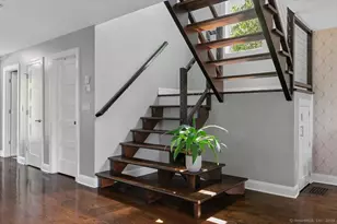 33 Jefferson Pl, Branford, CT 06405 - Photo 20