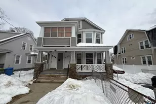 16 Clifton Ave, Waterbury, CT 06710 - Photo 2