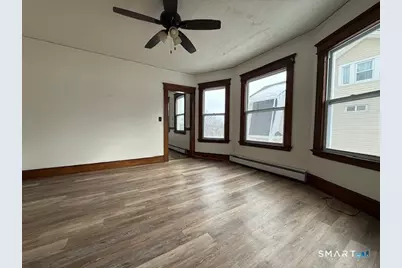 16 Clifton Avenue, Waterbury, CT 06710 - Photo 14