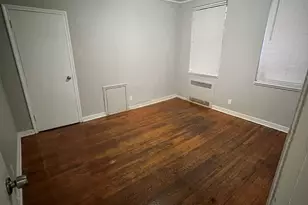 276 Collins St, Hartford, CT 06105 - Photo 10