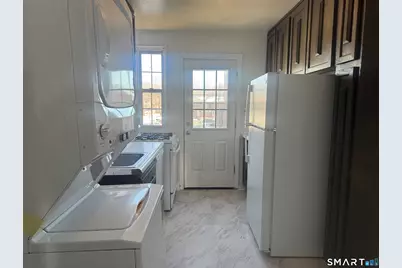 186 Louisiana Avenue #D, Bridgeport, CT 06610 - Photo 2