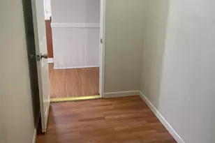 21 Taylor St, Waterbury, CT 06702 - Photo 6