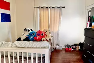 28 Beal St, Stamford, CT 06902 - Photo 6