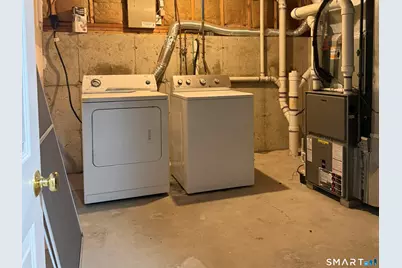 765 Hart Street, Bridgeport, CT 06606 - Photo 26