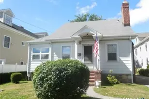 28 Hobbie St, Stamford, CT 06902 - Photo 2