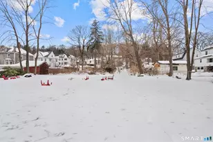 185 Bunker Hill Ave, Waterbury, CT 06708 - Photo 38