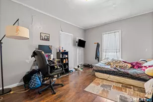 185 Bunker Hill Ave, Waterbury, CT 06708 - Photo 4