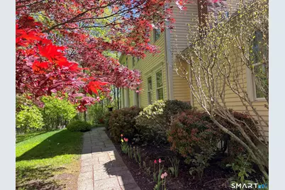 16 Jonathan Drive, Roxbury, CT 06783 - Photo 2