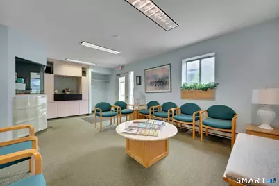 27 Oak Street, Stamford, CT 06905 - Photo 4