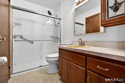 80 Flower Drive, Hamden, CT 06518 - Photo 10