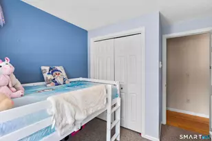 121 Village St, Bristol, CT 06010 - Photo 18