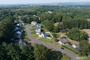 70 Jack English Dr, Middletown, CT 06457 - Photo 32