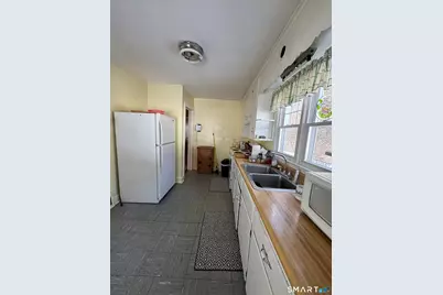 9 Central Avenue, Winchester, CT 06098 - Photo 4