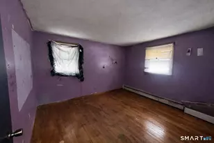 17 Forest Ln, Bloomfield, CT 06002 - Photo 6