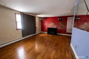 17 Forest Ln, Bloomfield, CT 06002 - Photo 4