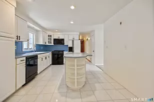 193 Plainfield Dr, Watertown, CT 06779 - Photo 16