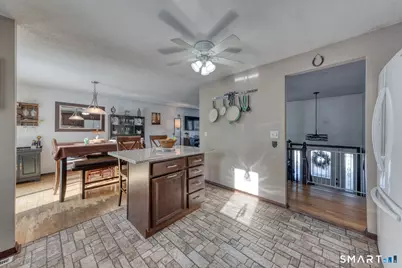 100 Spice Hill Drive, Meriden, CT 06451 - Photo 14