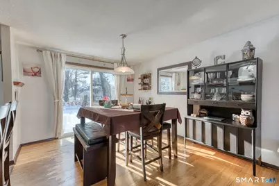 100 Spice Hill Drive, Meriden, CT 06451 - Photo 8