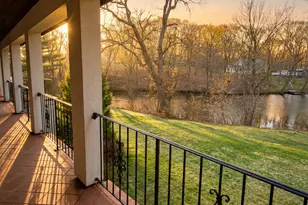 27 North Kings Hwy, Westport, CT 06880 - Photo 2