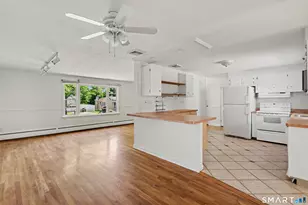 42 Carroll Rd, Hamden, CT 06517 - Photo 2