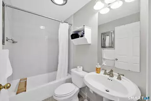 235 East River Dr, East Hartford, CT 06108 - Photo 22