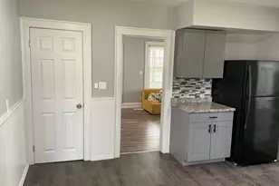 37 Westminster St, Hamden, CT 06518 - Photo 6