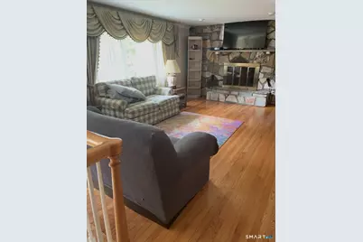 131 Old Elm Road, Fairfield, CT 06825 - Photo 10