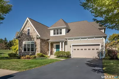 6 Spy Glass Circle #6, Bloomfield, CT 06002 - Photo 2