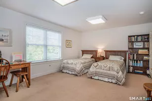 6 Spy Glass Cir, Bloomfield, CT 06002 - Photo 24