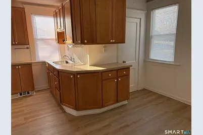 81 Spruce Street, West Haven, CT 06516 - Photo 8