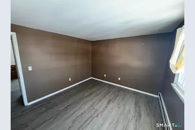 633 Center Street #APT E, Manchester, CT 06040 - Photo 12