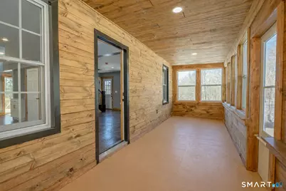 500 Old Colchester Road, Montville, CT 06382 - Photo 4