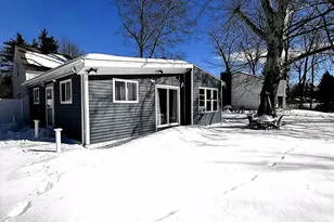 541 Park Ave, Bloomfield, CT 06002 - Photo 2