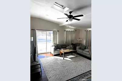 541 Park Avenue, Bloomfield, CT 06002 - Photo 6