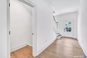 27 Suzanne Cir, Fairfield, CT 06825 - Photo 6