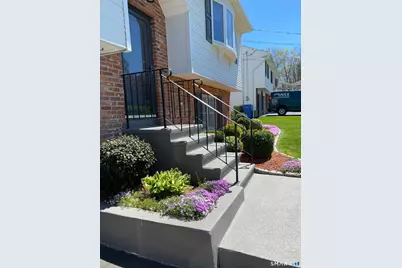 31 Kendall Circle, Waterbury, CT 06708 - Photo 2