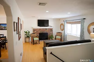 31 Kendall Cir, Waterbury, CT 06708 - Photo 12