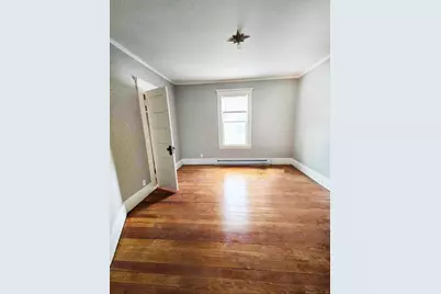 652 Watertown Avenue #3, Waterbury, CT 06708 - Photo 2