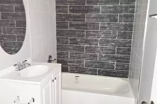 652 Watertown Ave, Waterbury, CT 06708 - Photo 8