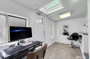 510 Reef Rd, Fairfield, CT 06824 - Photo 12