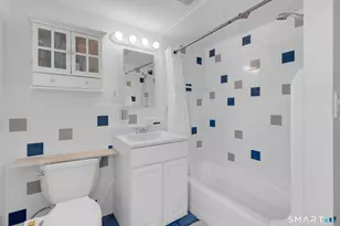 510 Reef Rd, Fairfield, CT 06824 - Photo 16