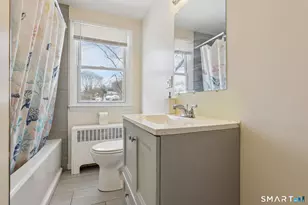 114 Colony St, Hamden, CT 06518 - Photo 16